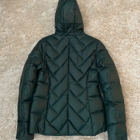 Guess Puffer Jacket - Picture 4 of 5